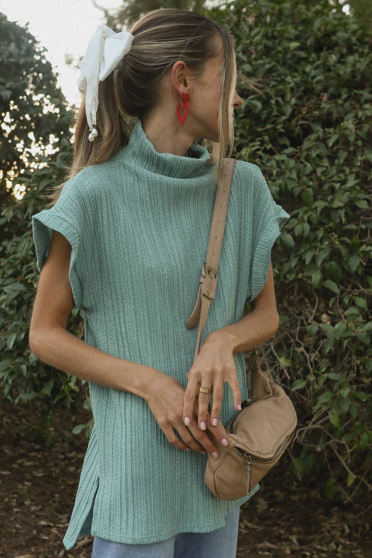 Anna Sweater Vest in Teal