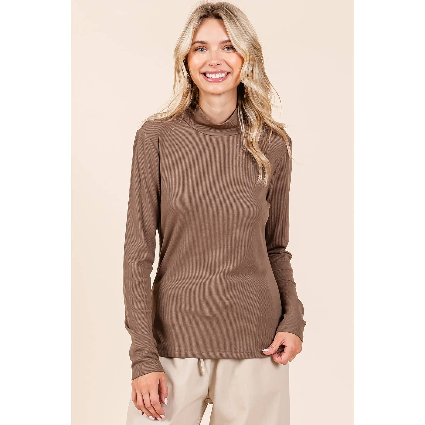 RIB MOCK NECK LONG SLEEVE KNIT TOP: MOCHA / S-M-L